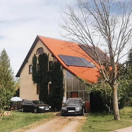 Kleines Idyll דירה